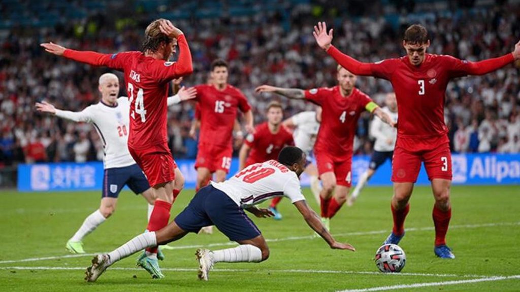 İngiltere EURO 2020’de Finale Yükseldi