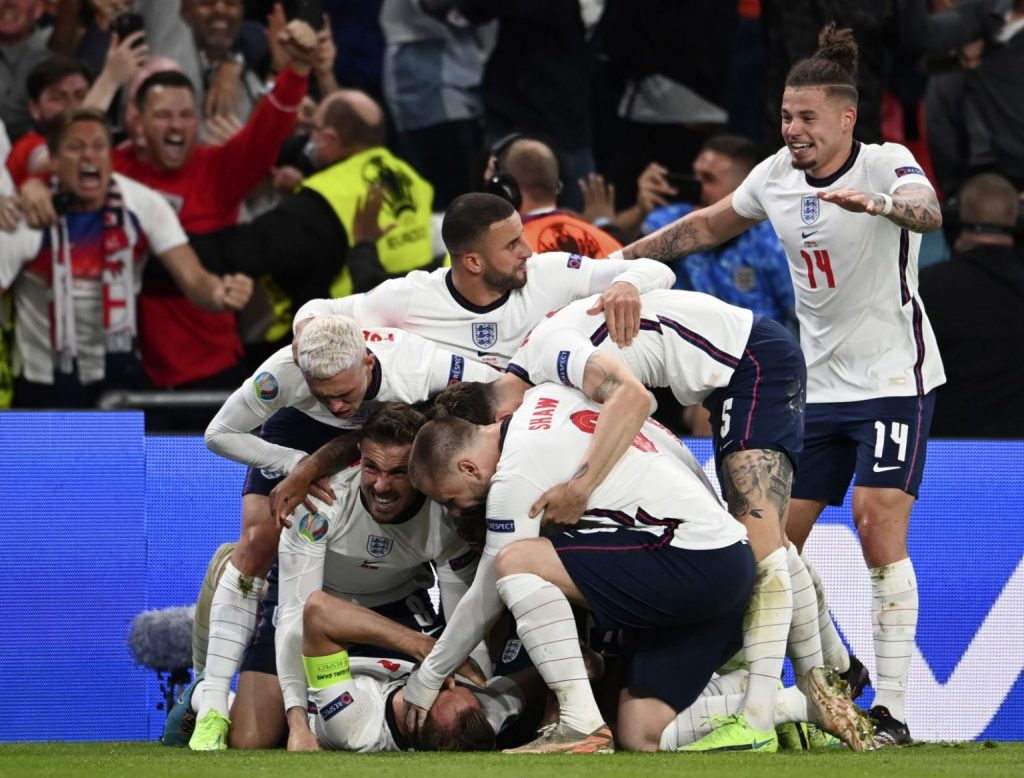 İngiltere Euro 2020’de Finalden Geri Döndü